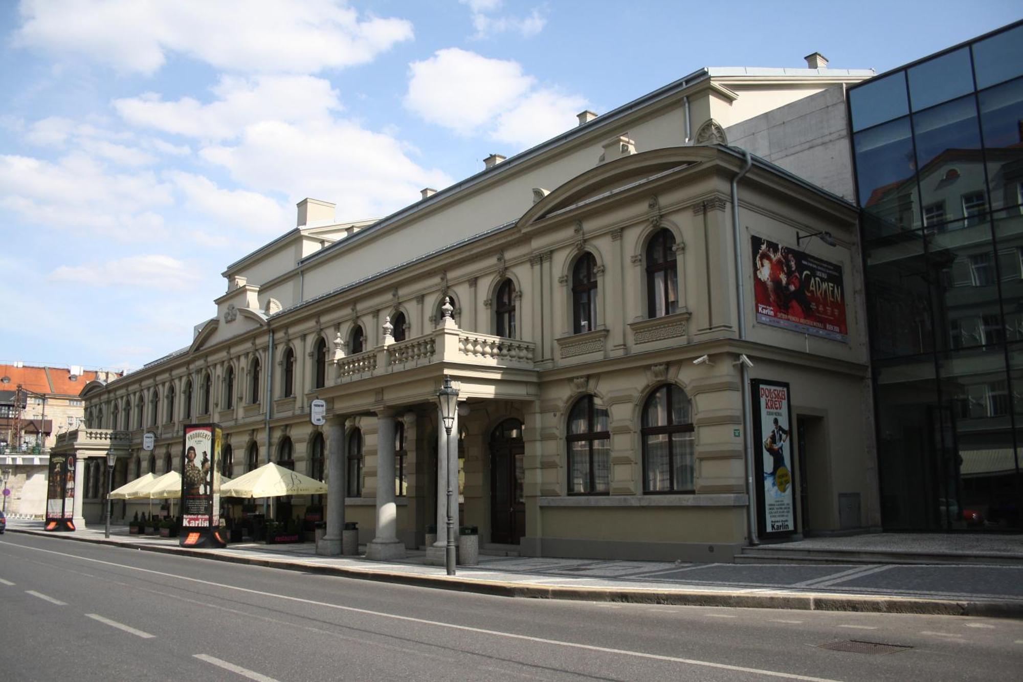 Apartments With Large Balcony, Parking Prague Luaran gambar