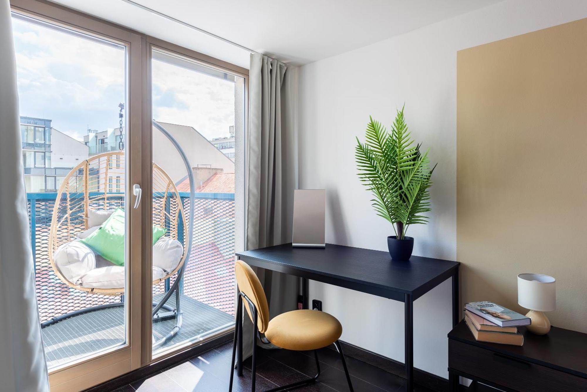 Apartments With Large Balcony, Parking Prague Luaran gambar