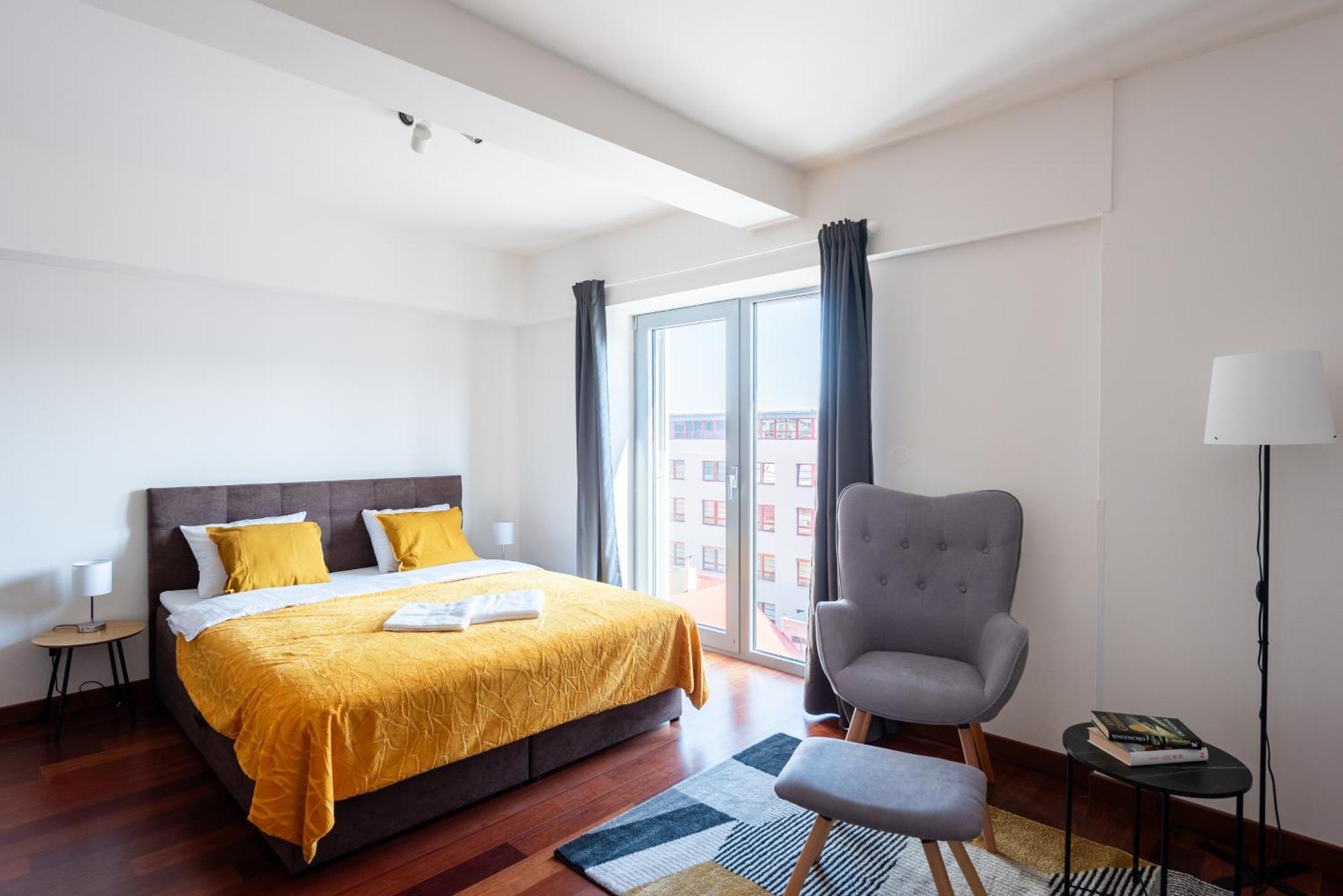 Apartments With Large Balcony, Parking Prague Luaran gambar