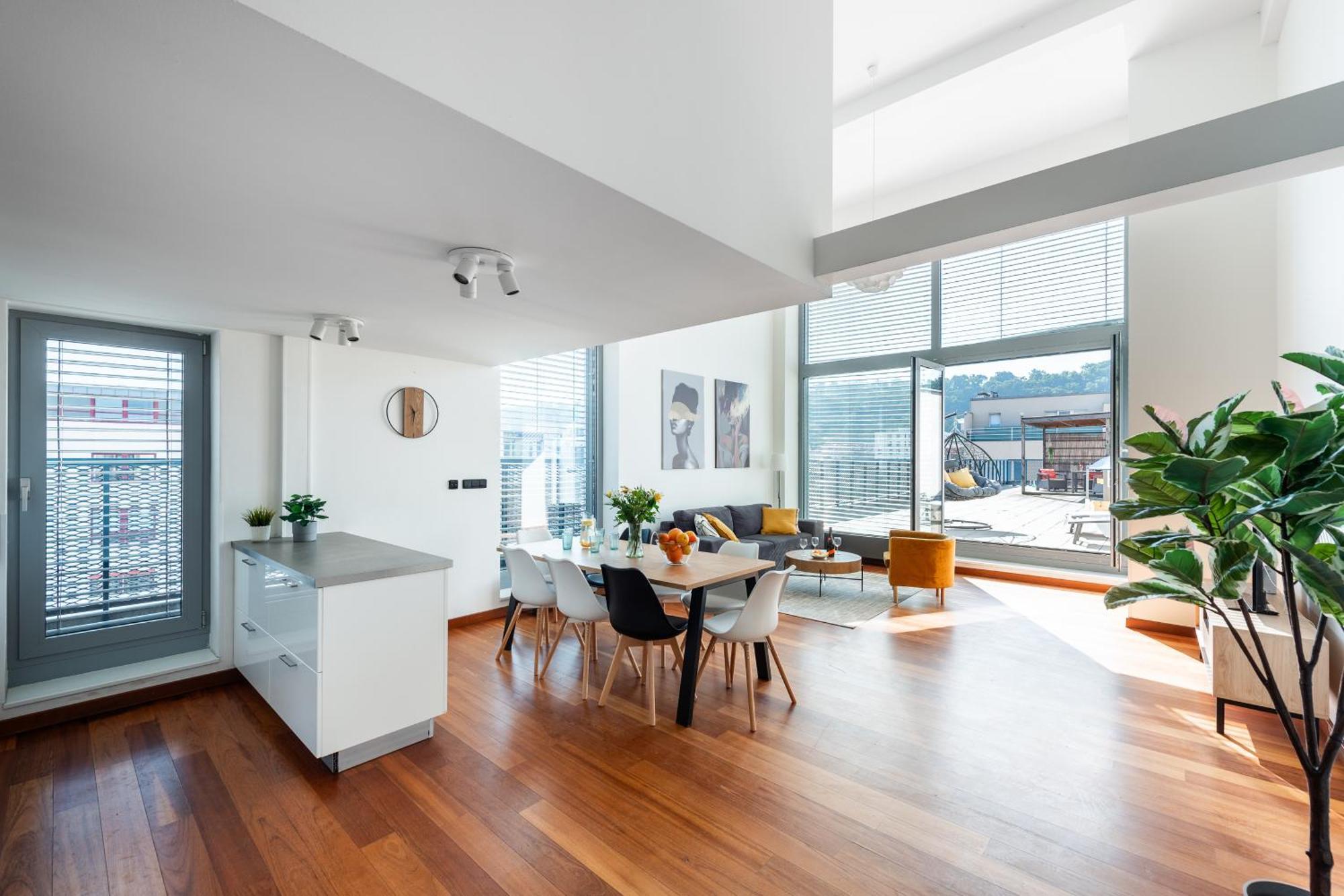 Apartments With Large Balcony, Parking Prague Luaran gambar
