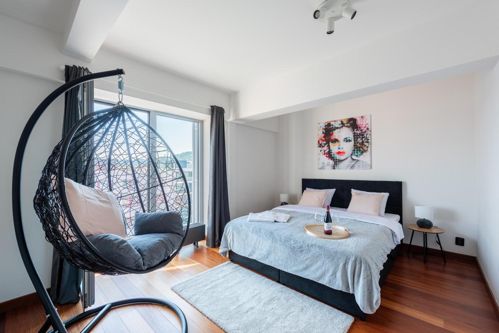 Apartments With Large Balcony, Parking Prague Luaran gambar