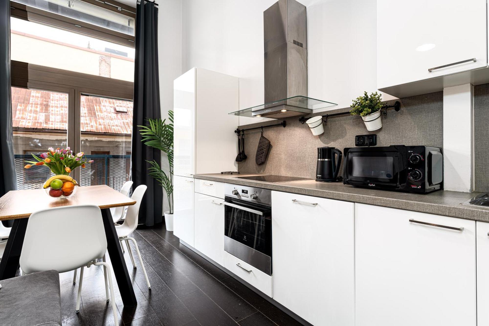 Apartments With Large Balcony, Parking Prague Luaran gambar